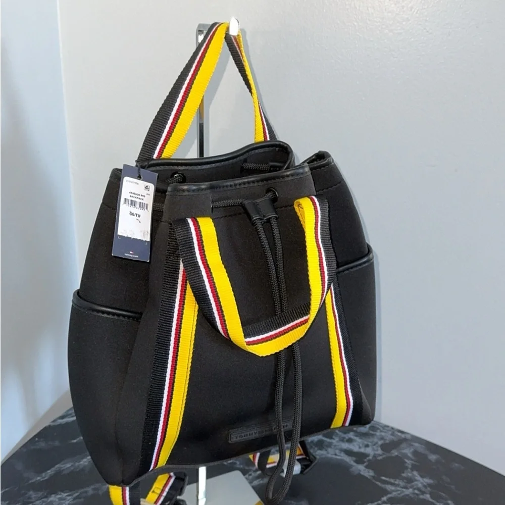 Tommy Hilfiger Drawstring Backpack Black Yellow Multicolored Strap AUTHENTIC NEW